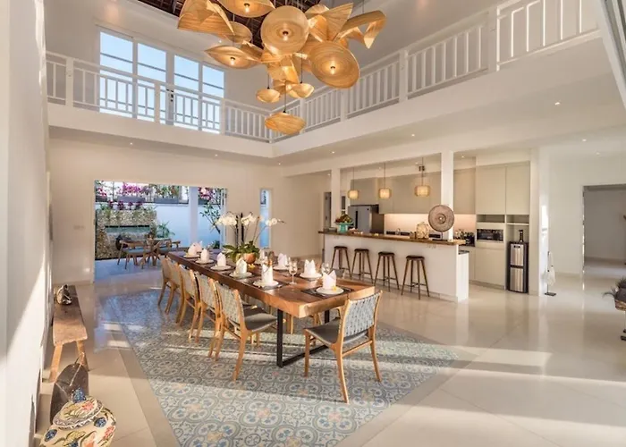 Royal Secluded 6br Luxury Walking Distance To Echo Villa Canggu (Bali)