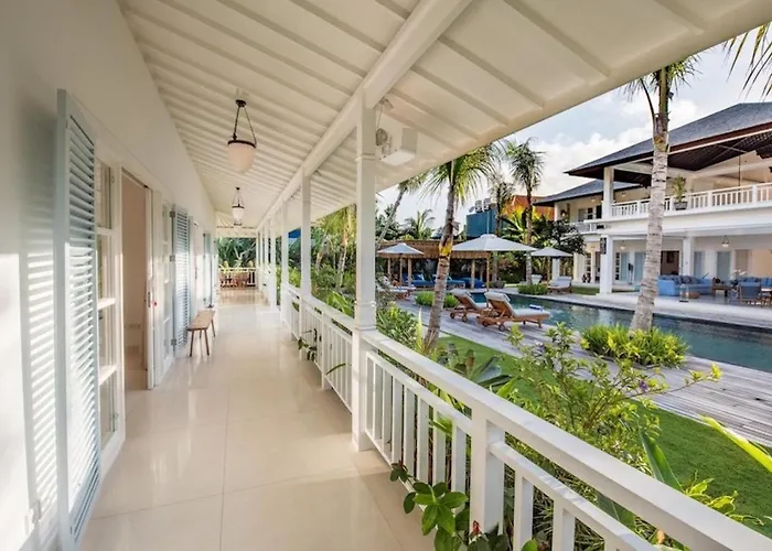 Villa Royal Secluded 6br Luxury Walking Distance To Echo